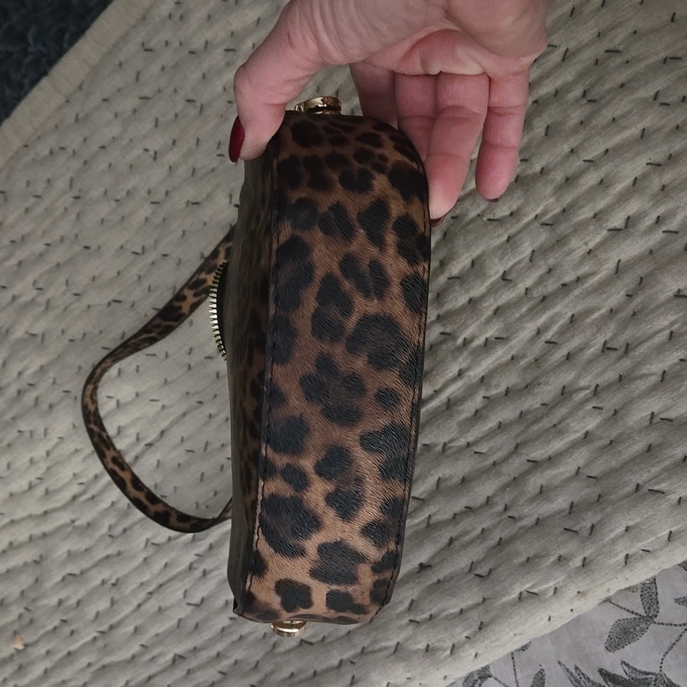Leopard Print clutch/hand bag - Picture 5 of 5